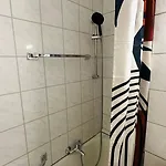 Appartamento Zentrales Und Gemuetliches In Mit Balkon,badewanne Und Parkplatz *