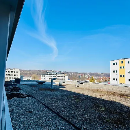 Appartamento Zentrales Und Gemuetliches In Mit Balkon,badewanne Und Parkplatz *
